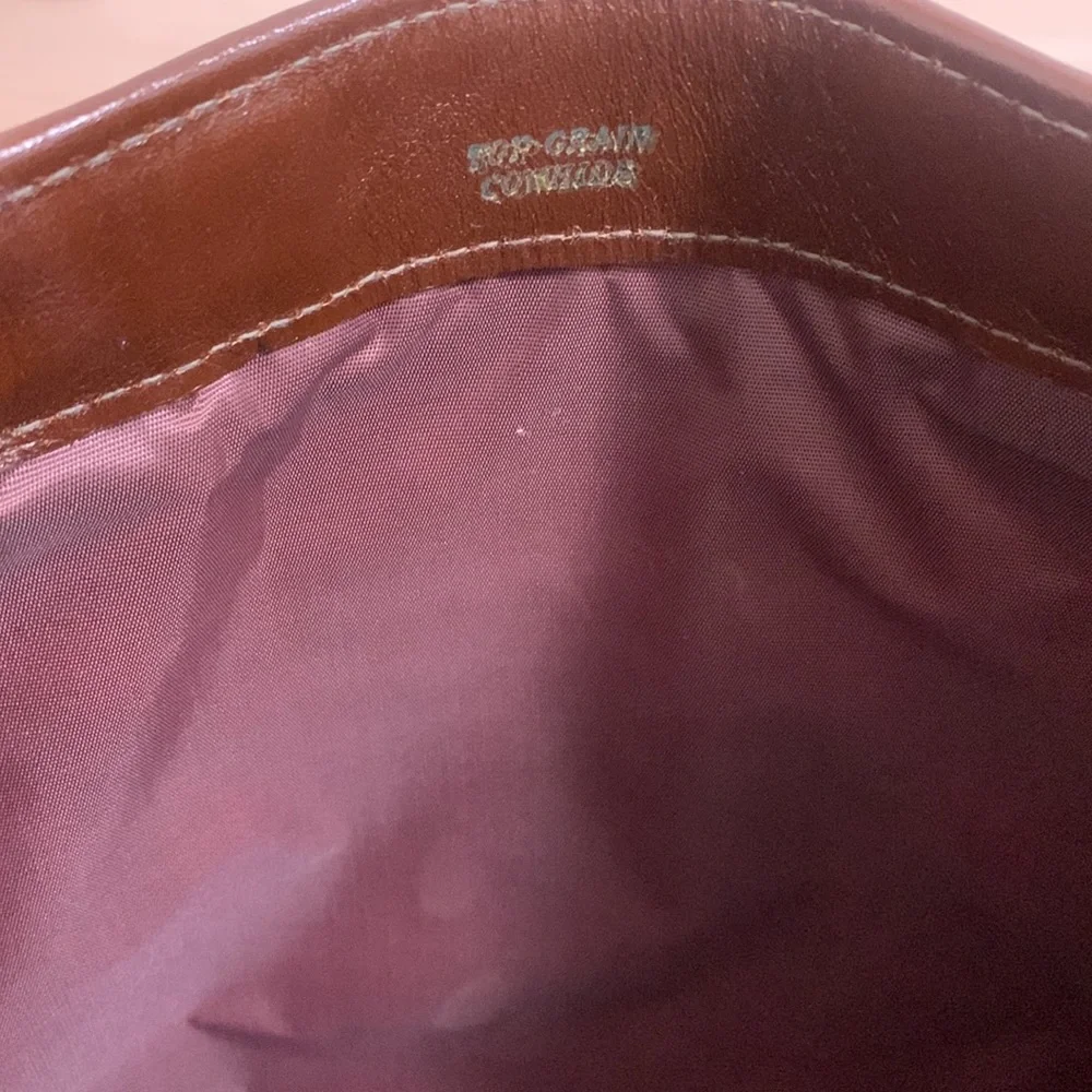 Vintage Leather Briefcase - Picture 5 of 9